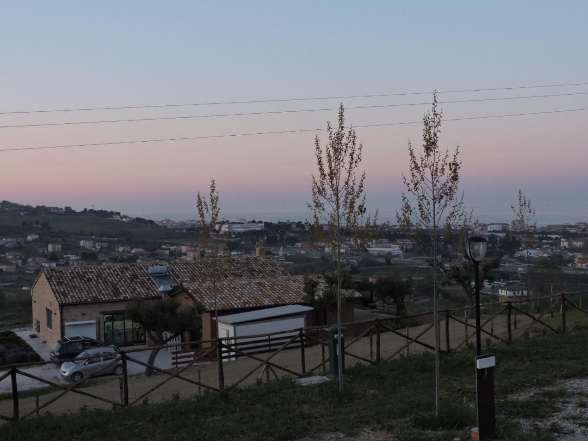 Agricampeggio Abbruzzetti Marina Palmense Zewnętrze zdjęcie